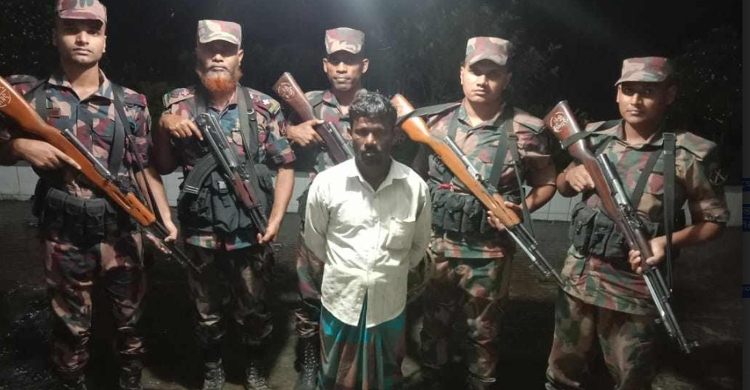 BGB holds Indian citizen for illegal border crossing in Lalmonirhat