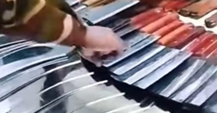 Army seizes large cache of sharp weapons from New Market