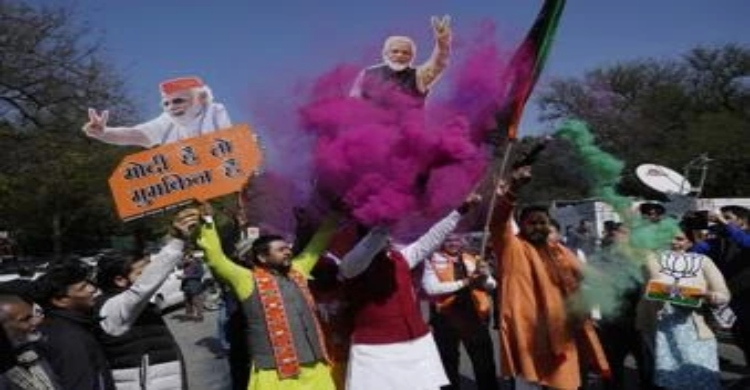 Modi's BJP takes early lead in tightly contested Delhi election