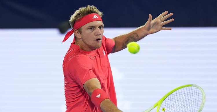 Davidovich stuns defending champ Fritz to reach Delray Beach ATP semi-finals