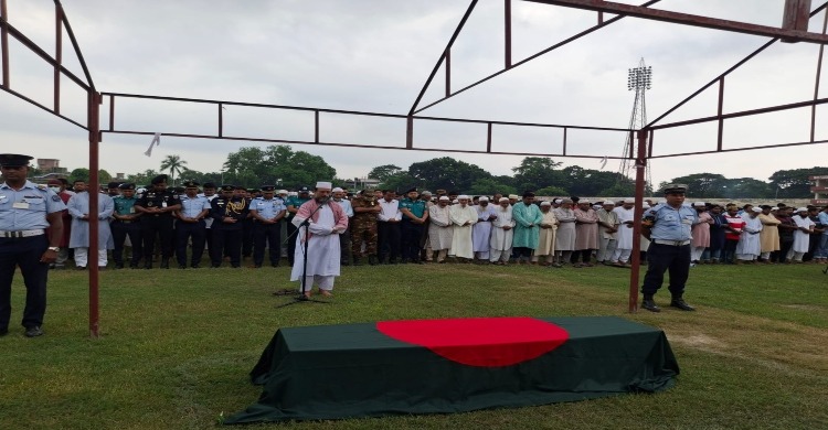 Pilot Towkir laid to rest in Rajshahi
