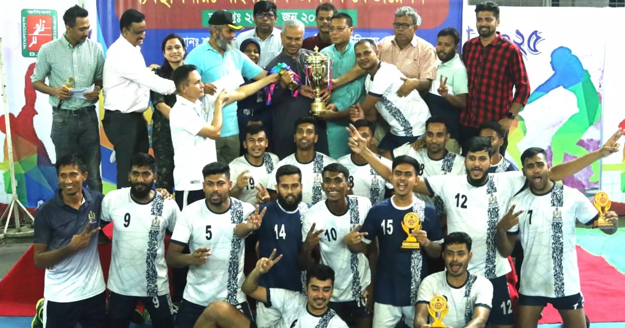 National Volleyball: Bangladesh Navy emerge champions in men's, Police  in women’s