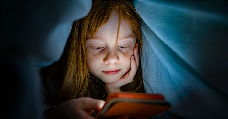Social media fuelling 'devastating' kids' mental health crisis: NGO