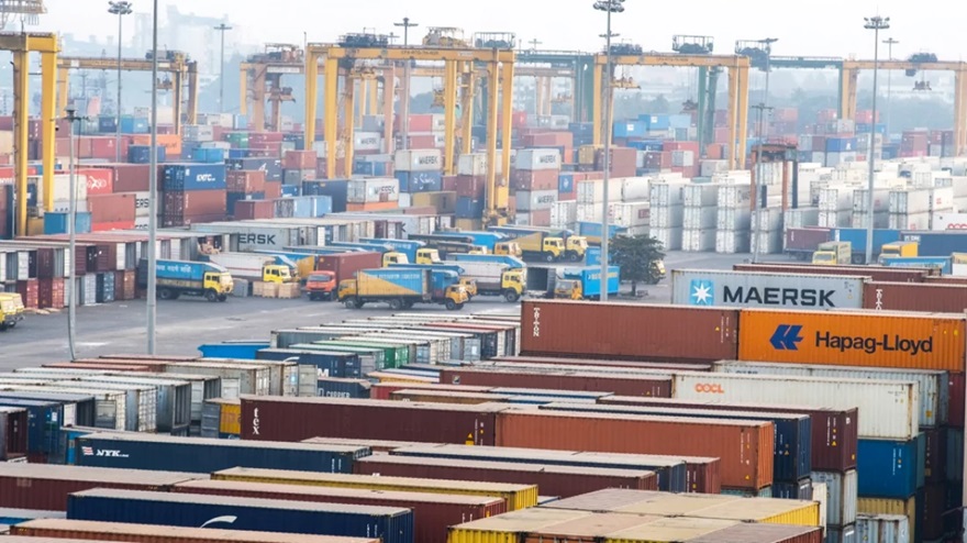Chattogram port remains crippled for second day as NBR staff strike continues