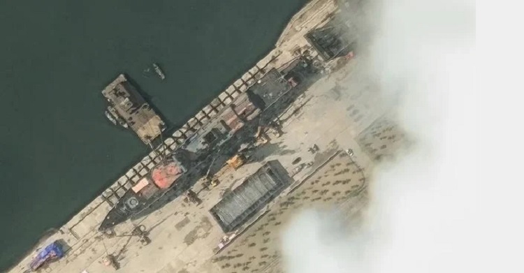 North Korea launches probe into warship launch accident