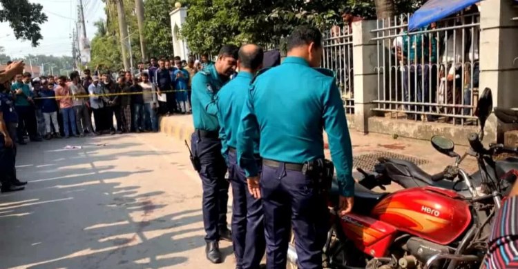 One killed, another critically injured in Khulna court shooting