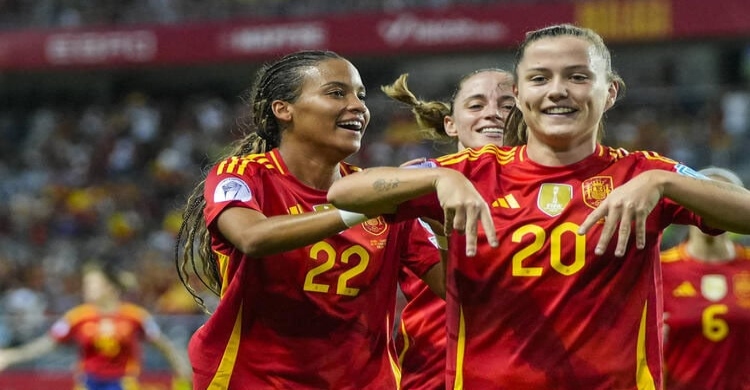 Spain sparkle, Germany shade France in women's Nations League
